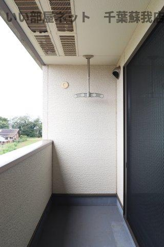 オリュザのバルコニー|洗濯物もよく乾きそうな、陽当たり良好なバルコニーです！