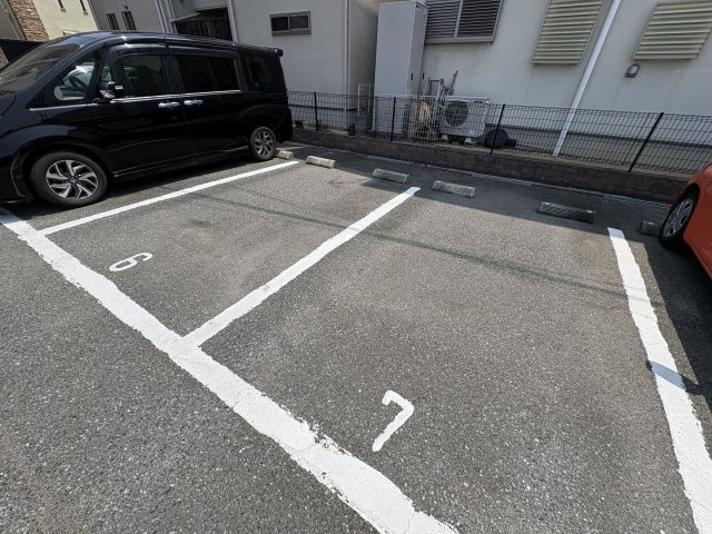 エバー・ウェントゥスの駐車場