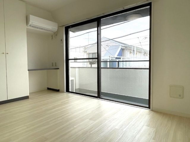 ローズマンション(A-007)の寝室