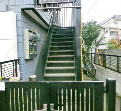 【エントランス】 | メゾン中野