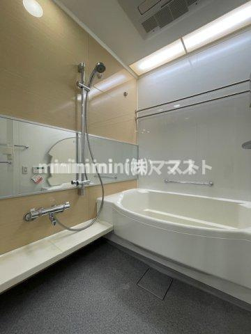 シャリエなんばファーストの浴室|同建物内・別部屋参照