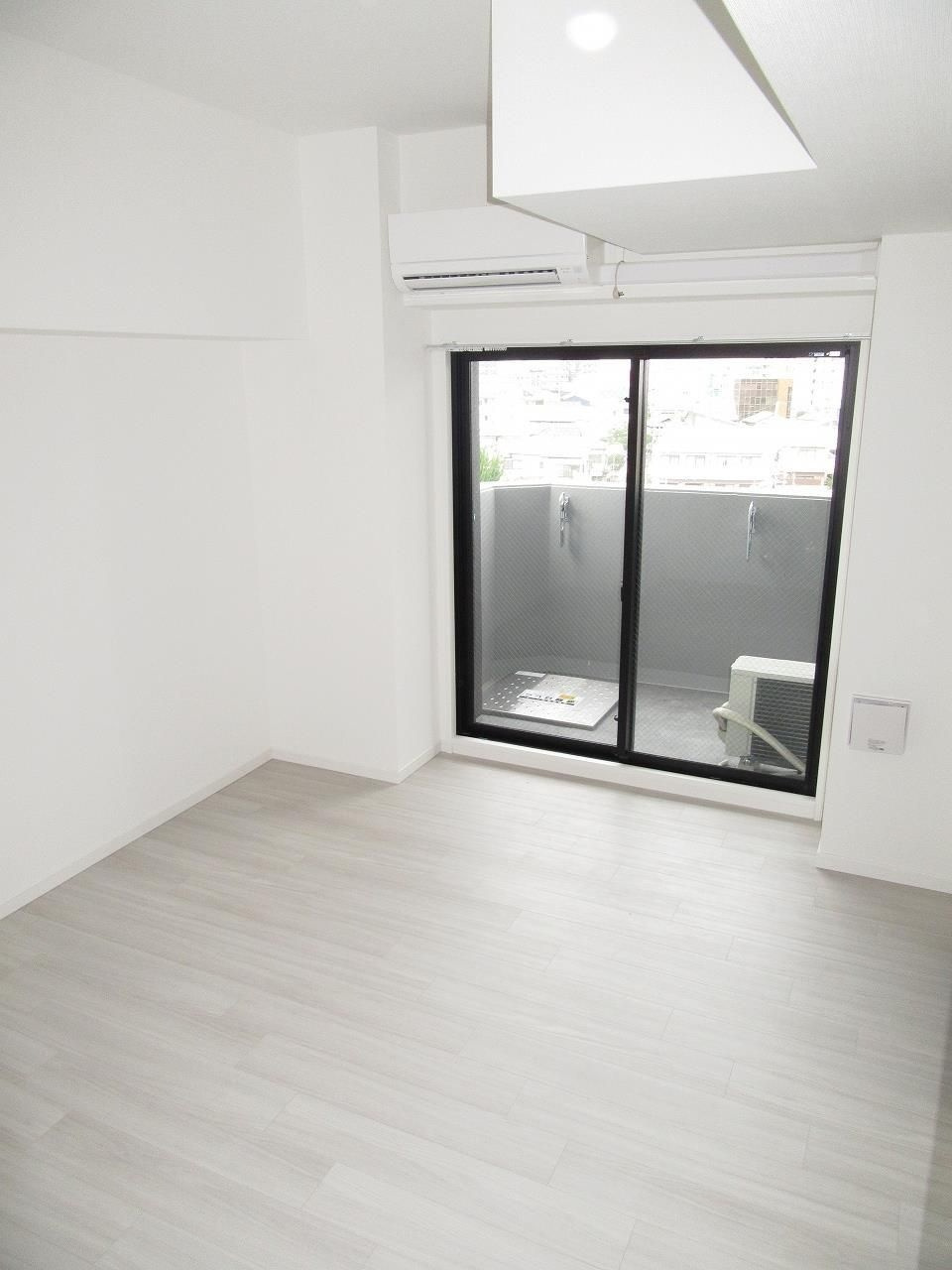 S-RESIDENCE千里丘の居間・リビング