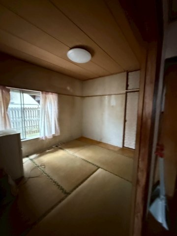 吾妻1丁目　店舗事務所（駐車場6台付き）の間取り