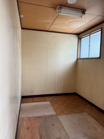 吾妻1丁目　店舗事務所（駐車場6台付き）