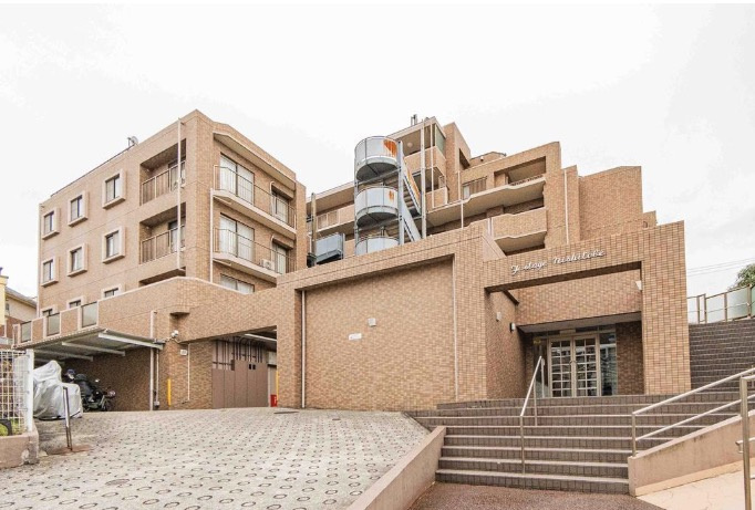 横浜市西区西戸部町２丁目の中古マンションの外観|仲介手数料無料！お問合せ下さい/080-7058-7312 