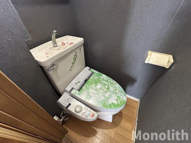 和泉府中ファミリーマンションのトイレ