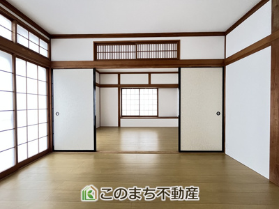 【居間・リビング】 | KEM小山市西城南1期 | 窓から暖かな日差しが差し込みます♪
