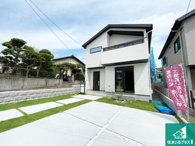 ●29(土)30(日)現地説明会！　奈良市西大寺竜王町　ラスト1邸の前面道路含む現地写真|周辺は閑静な住宅街！前面道路広々で車の出し入れも便利です。駐車が苦手な方でも安心して車庫入れできます！