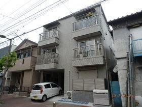 Ｃａｓａ　Ｈｅｒｍａｎａ　カーサエルマーナ
