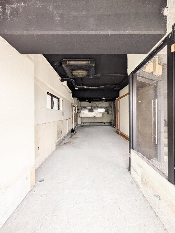 国立市中１丁目の店舗事務所の内装
