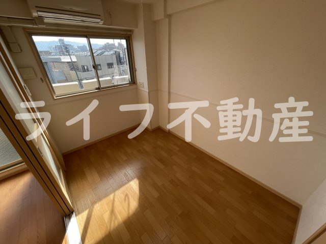 アプリコットこさかの寝室|落ち着いて過ごせるお部屋なので、寝室にいかがでしょうか