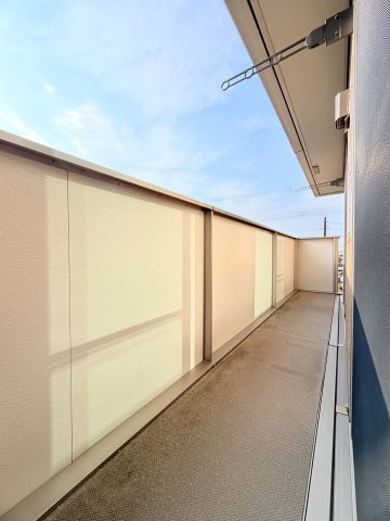 柚垣様戸建借家Ⅲのバルコニー