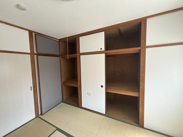 姫路市東延末１丁目の賃貸マンションの収納