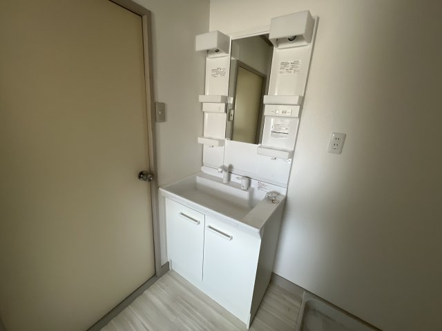 姫路市東延末１丁目の賃貸マンションの洗面所