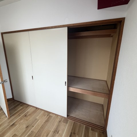 ビレッジアートむろらんの収納