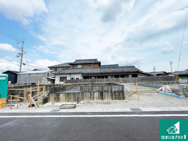 ★29(土)30(日)現地見学可能！★東近江市中野町　全2邸の外観|周辺は落ち着いた街並みの住宅地！子育てがしやすい住環境です！まだ未完成ですが、現地でしかわからない事もございます。是非一度ご覧ください。