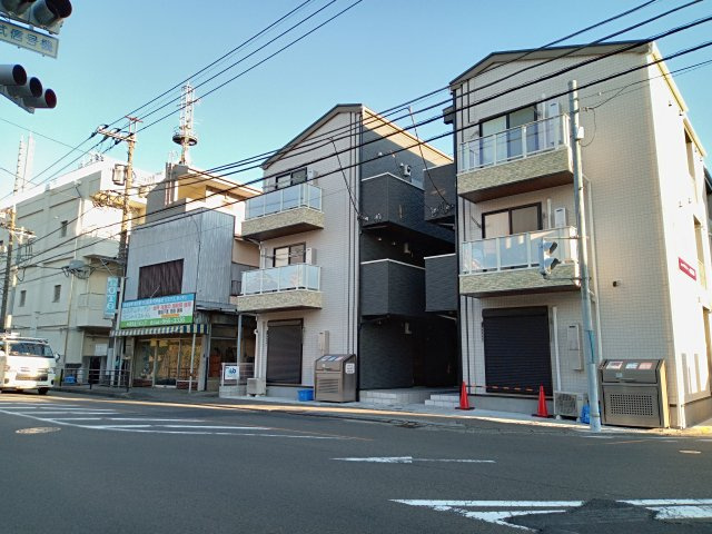 川崎市麻生区百合丘１丁目のアパートの外観|おしゃれな外観です