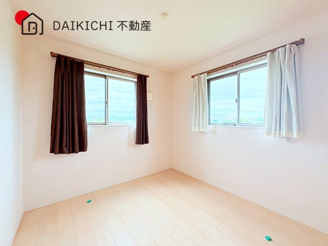【洋室】 | 加須市大越　中古戸建