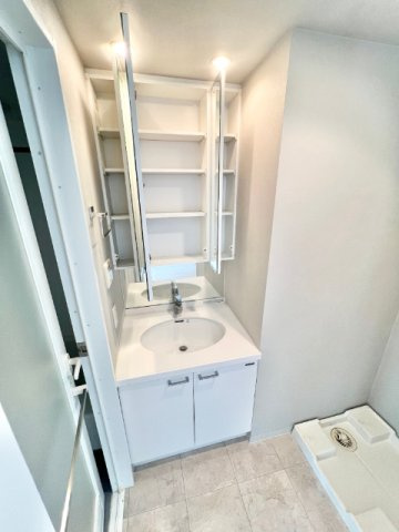 プロシード山下公園ザ・タワーの収納|専用の収納スペースです