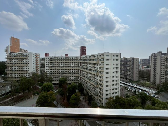 若葉台団地１－１１号棟の展望