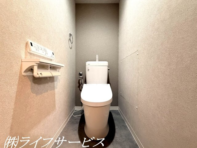 【トイレ】 | 野中北スカイハイツ | 温水洗浄便座付トイレ新調