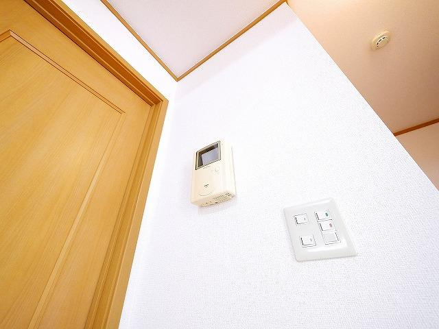 アンソレイエ　（小瀬町）のセキュリティ|モニターフォン完備です