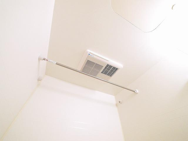 アンソレイエ　（小瀬町）の設備|浴室乾燥機です