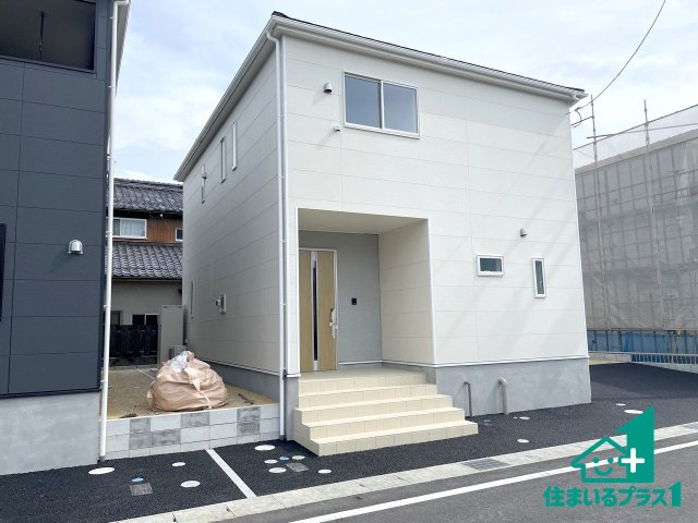 ★19(土)～23(祝)現地見学可能！★東近江市中野町　第2期　ラスト1邸の外観|お客様に長く安心して住んでいだだける事にこだわった家づくり！住んでからのアフターサービスにもしっかりと取り組んでいます！