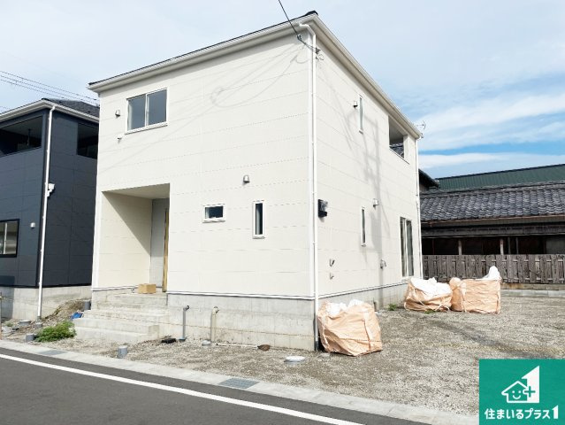 ★現地見学可能！★東近江市中野町　第2期　新築一戸建ての外観|お客様に長く安心して住んでいだだける事にこだわった家づくり！住んでからのアフターサービスにもしっかりと取り組んでいます！