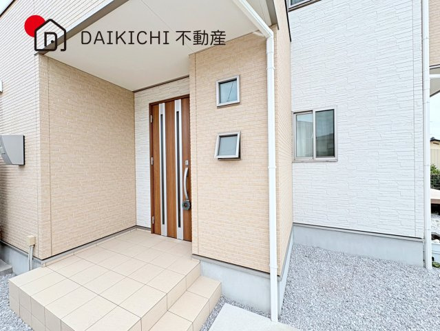 【玄関】 | 行田市大字前谷　中古戸建