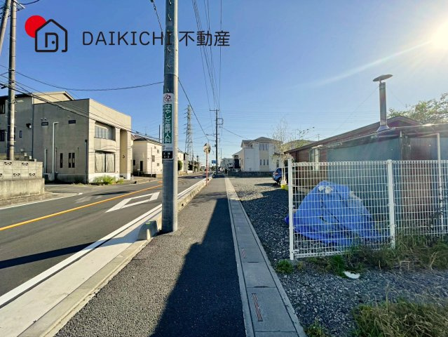【前面道路含む現地写真】 | 鴻巣市天神5丁目　中古戸建