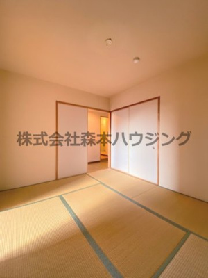 【寝室】 | 　ラフィネ星田 | 寝室にいかがでしょうか