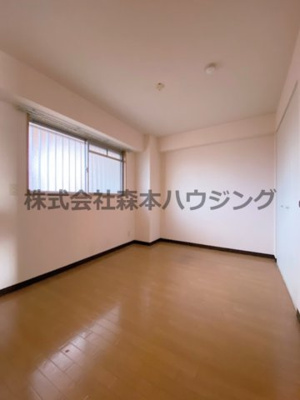【洋室】 | 　ラフィネ星田 | 個人の部屋や寝室として使える洋室です