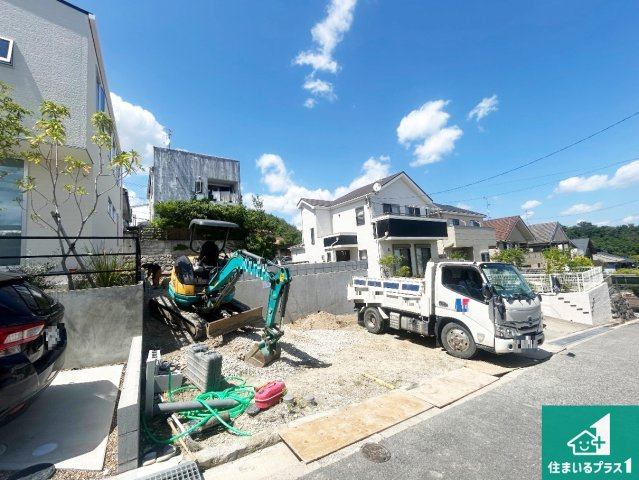 宝塚市泉ガ丘　第1期　新築一戸建ての外観|現在建築中！落ち着いた街並みで新生活を始めることが出来そう！周辺の物件も併せてご紹介させて頂きます！