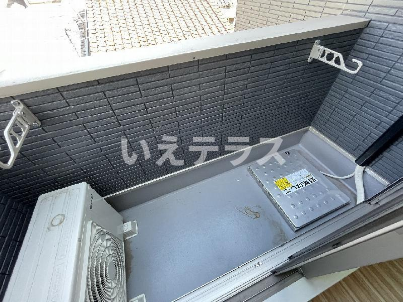 NET-K大倉山のバルコニー