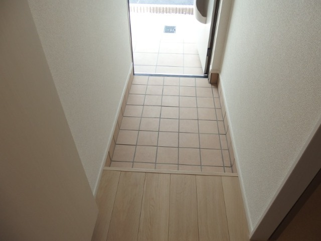 ソーレＢの玄関