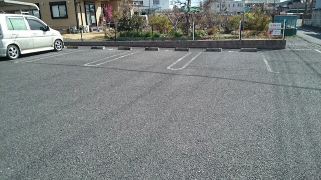 サンクレストⅡの駐車場