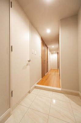 【玄関】 | ＶＩＳＴＡ西早稲田 | ※写真は同タイプ住戸です。