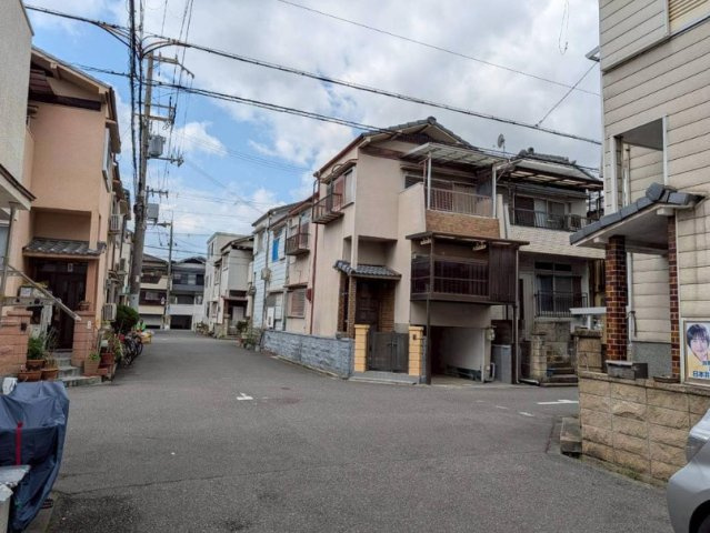 西淀川区中島１丁目　中古戸建の前面道路含む現地写真|前面道路含む現地写真です