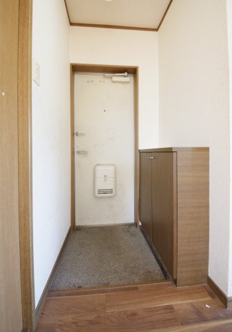 パークハイツ・知崎Ⅱの玄関