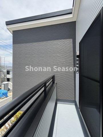 【バルコニー】 | 2部屋から出入り可能なバルコニーです！