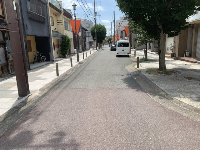 京都市北区紫野門前町　中古一戸建の前面道路含む現地写真