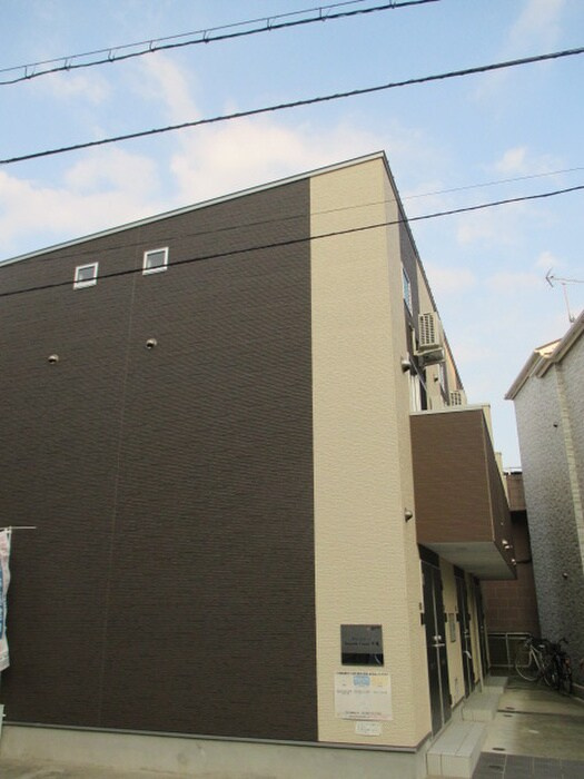 福岡市中央区平尾３丁目のアパートの外観パース