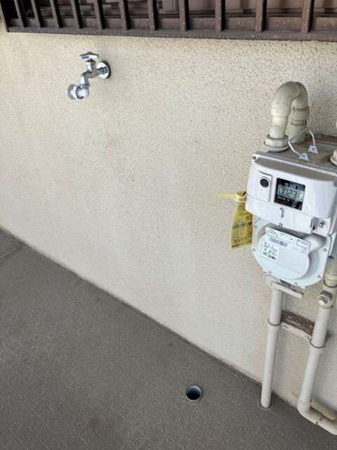 室外洗濯機置き場