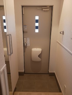 【玄関】