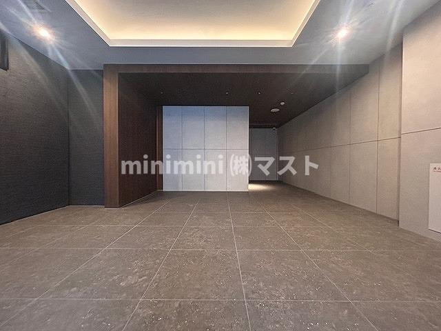 シーズンフラッツ福島のロビー