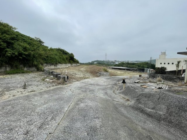 ●売地　八重瀬町新城（２４９１．６９坪）－１区画の外観