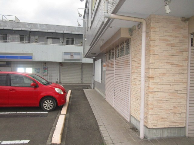 八王子市長房町の店舗事務所