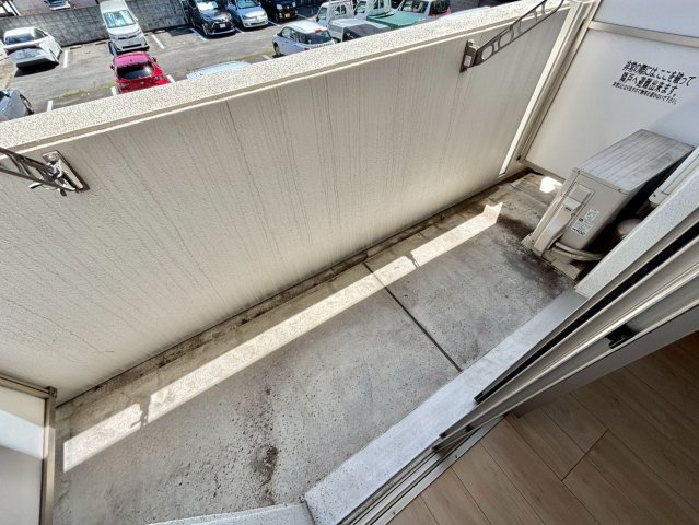 MISTRAL神田町のバルコニー