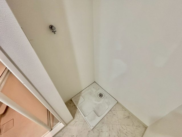 MISTRAL神田町の洗面所